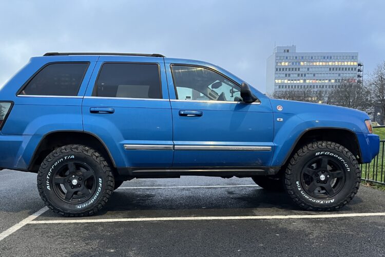 BF-Goodrich-KO3-255-75-17-108T-Load-C-Tire-Jeep-WH-WK-2005